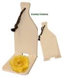 Toston  maker, plastic construction / Tostonera plastica.