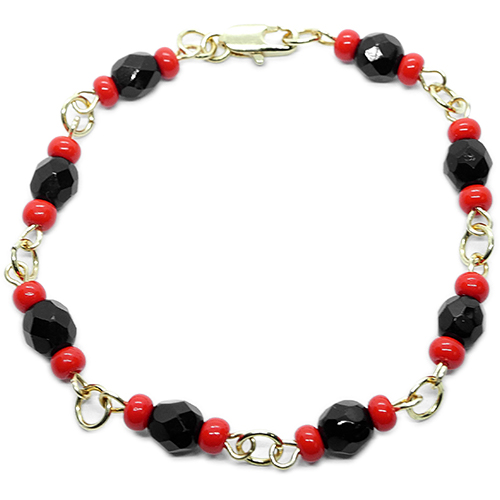 Beautiful Azabache  Bracelet  with Coral. Gold Filled.